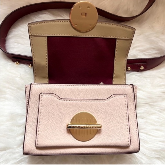 New! Marc Jacobs Tuck Lock Pebbled Leather Crossbody Shoulder Bag in Rose Dust - Picture 5 of 11
